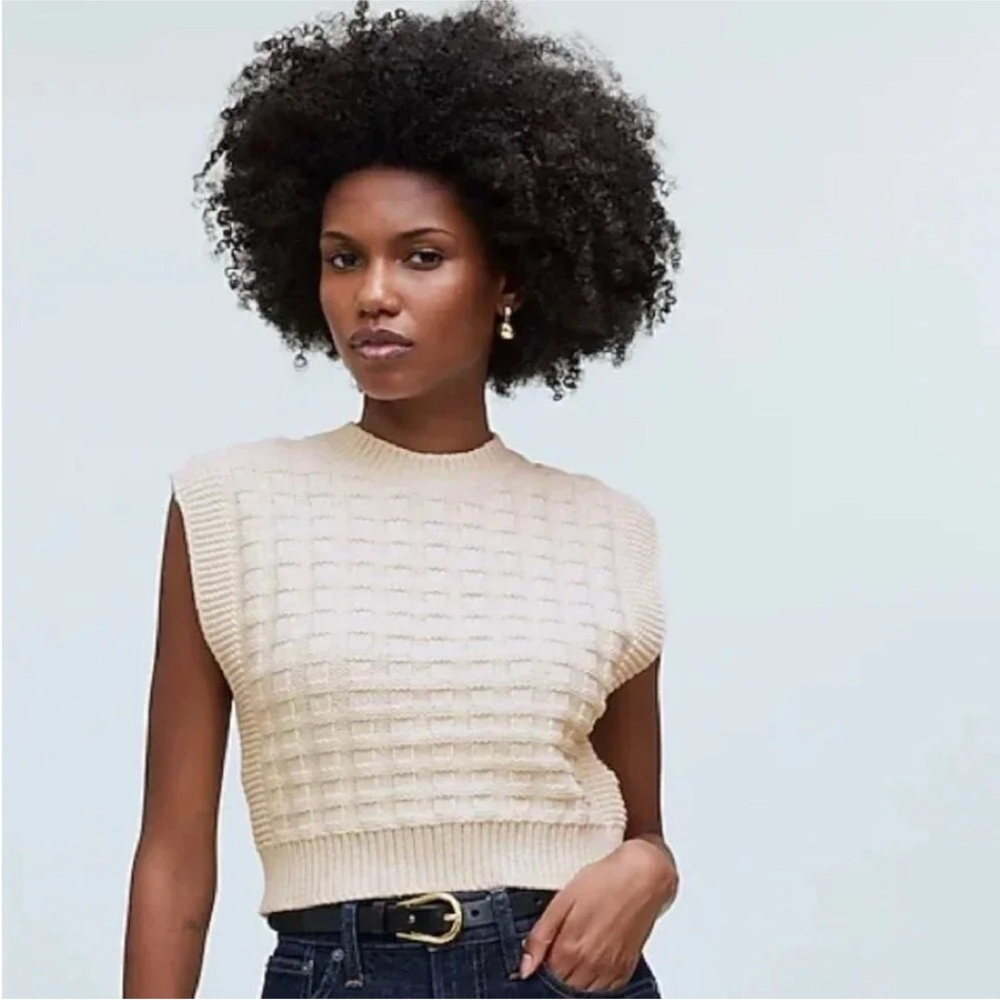 Cream Cropped Knit Top